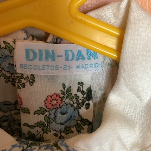 Cotton dress, made in Spain. - Picture 2 of 3